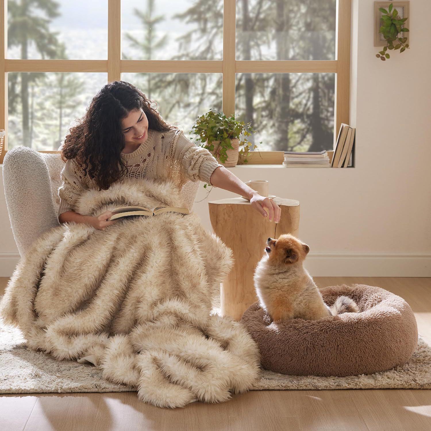 Solid Color Plush Pet Bed Non Slip Round Cushion