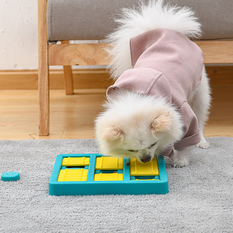 Rotating Interactive Pet Slow Feeding Toy With Food Dispensing Function