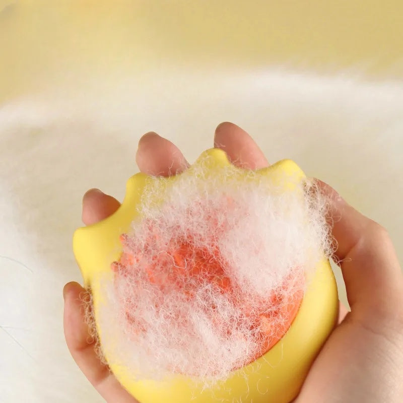 Pet Bath Massage Brush Comb Cleaning Shampoo Dispenser Tool