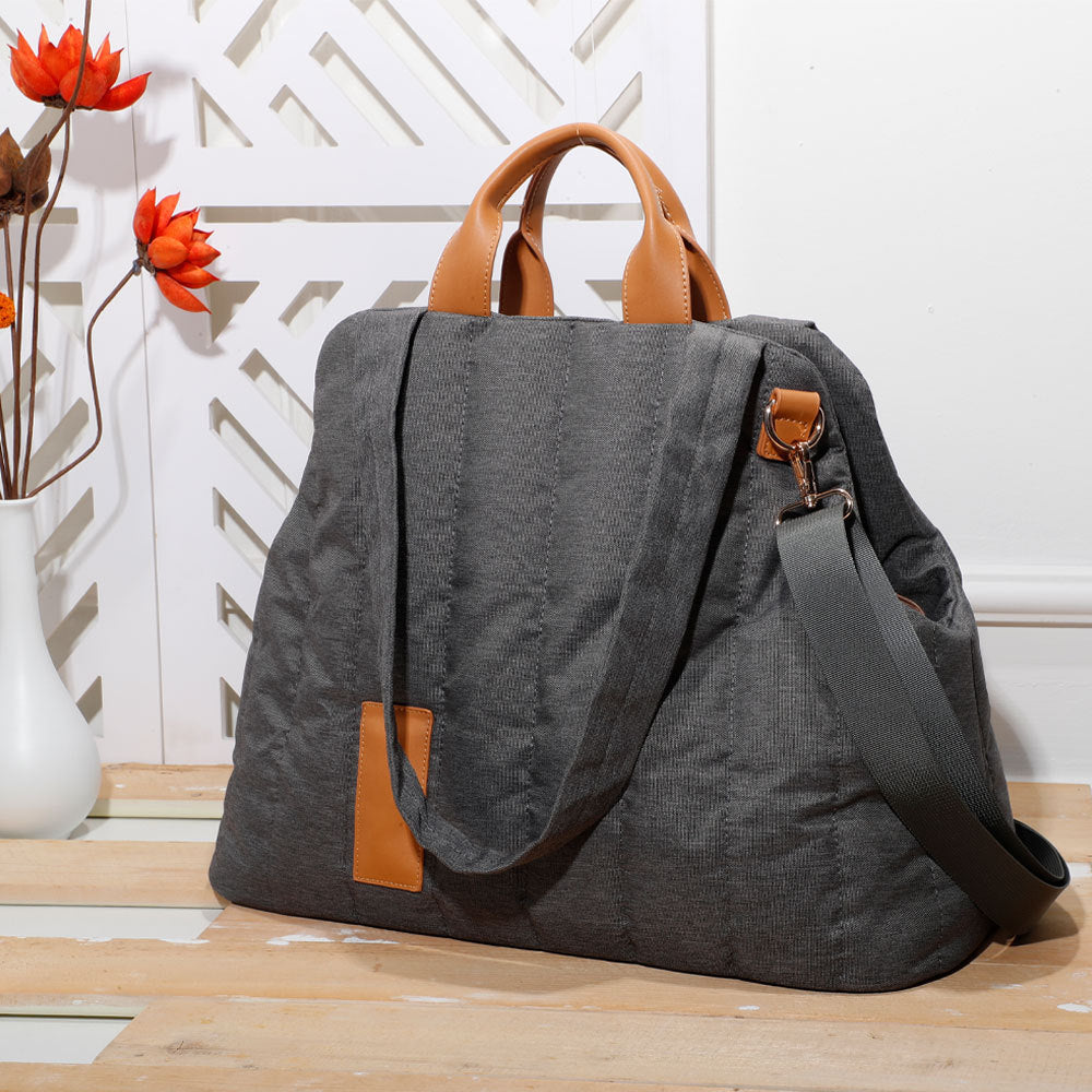 Lightweight Waterproof Pet Handbag Carrier Travel Bag
