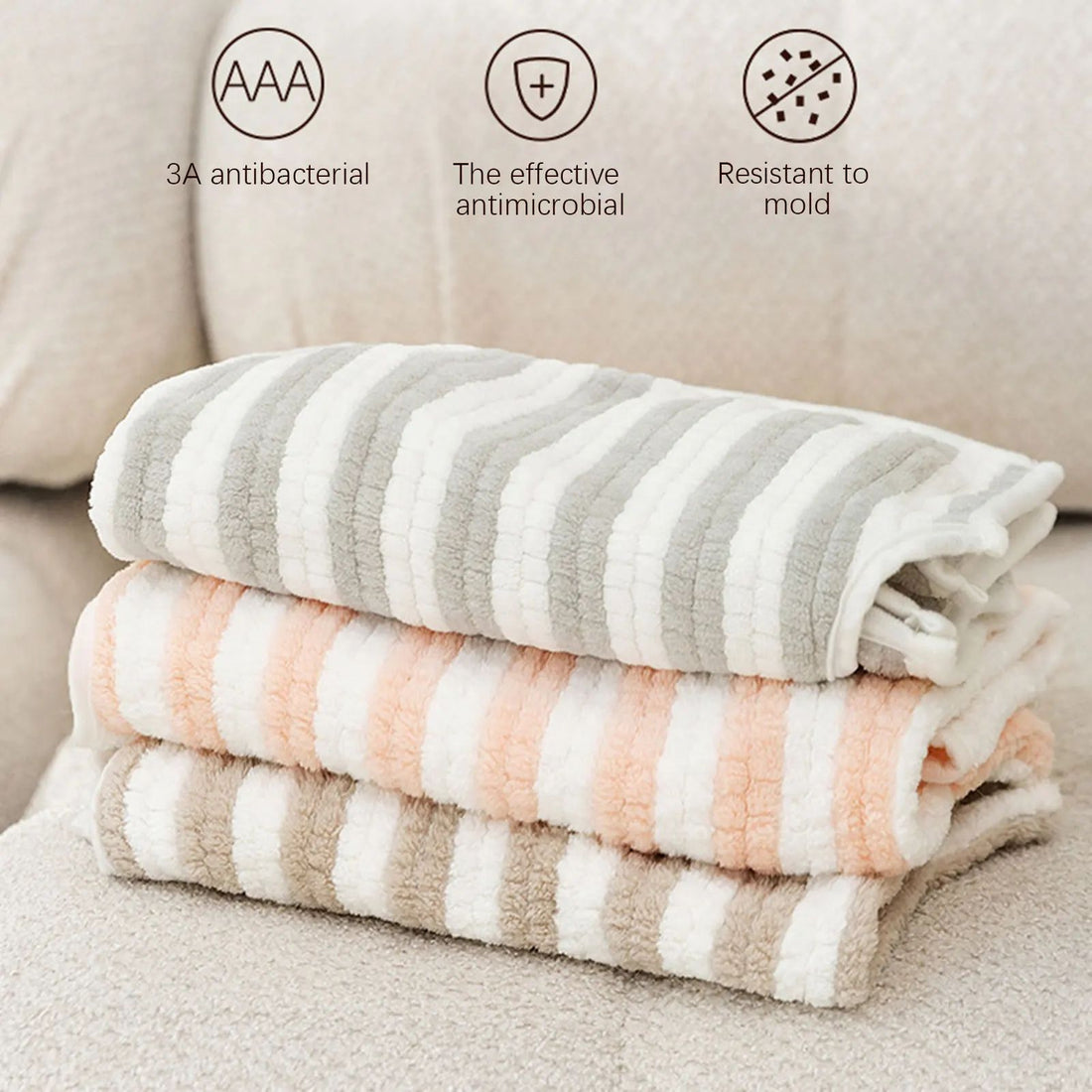 Ultra Absorbent Quick Dry Bathrobe Towel Pet Bath Supplies